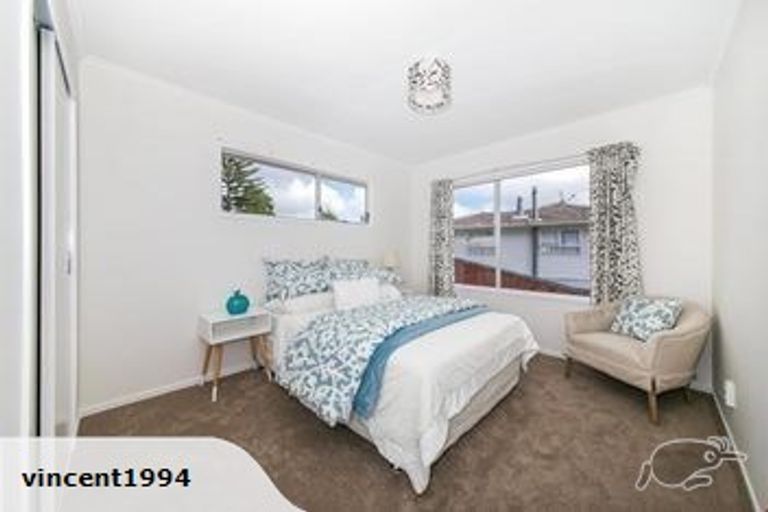 Photo of property in 23 Redwood Drive, Massey, Auckland, 0614