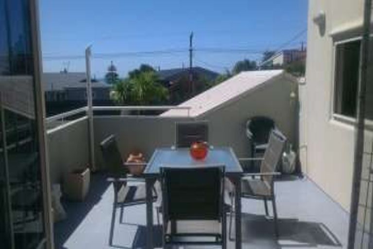 Photo of property in 82b Charles Street, Westshore, Napier, 4110