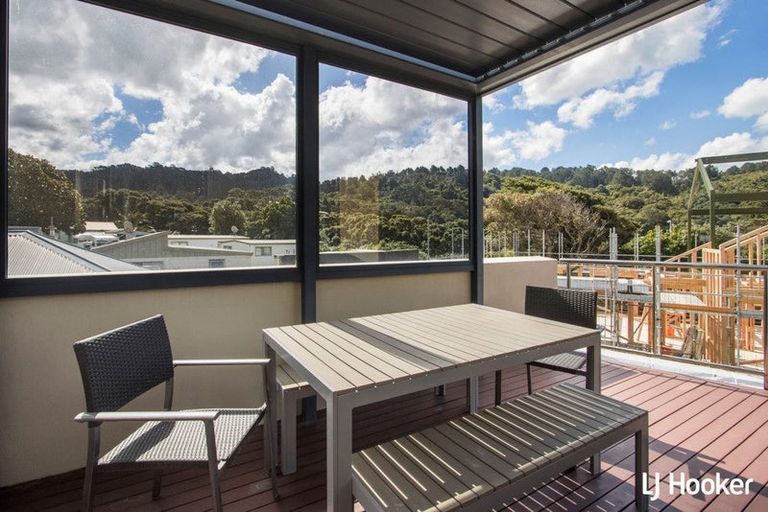 Photo of property in 19 Beach Road, Waihi Beach, 3611