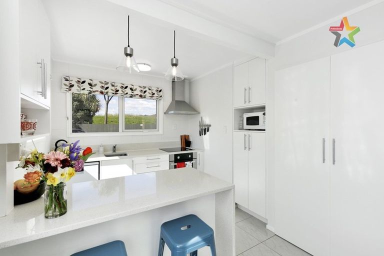 Photo of property in 1/14 Mudie Street, Alicetown, Lower Hutt, 5010