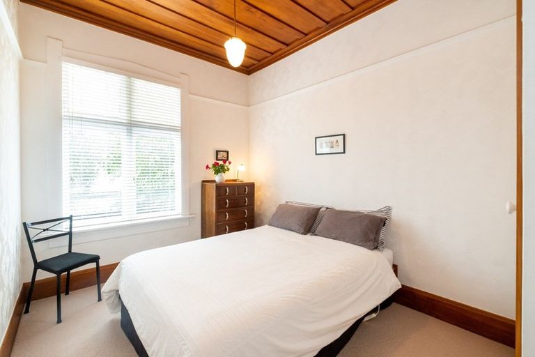 Photo of property in 15 Old Ferry Road, Clive, 4102