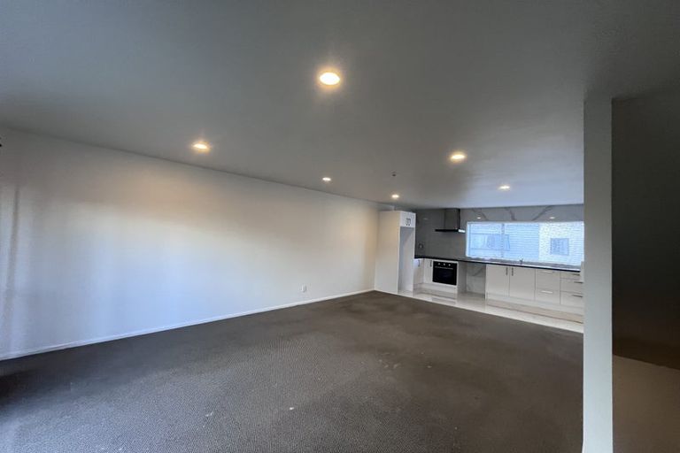 Photo of property in 3/1 Briar Way, New Lynn, Auckland, 0600