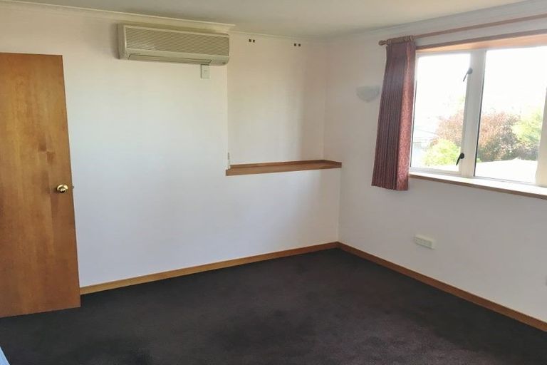 Photo of property in 36 Royal Terrace, Dunedin Central, Dunedin, 9016