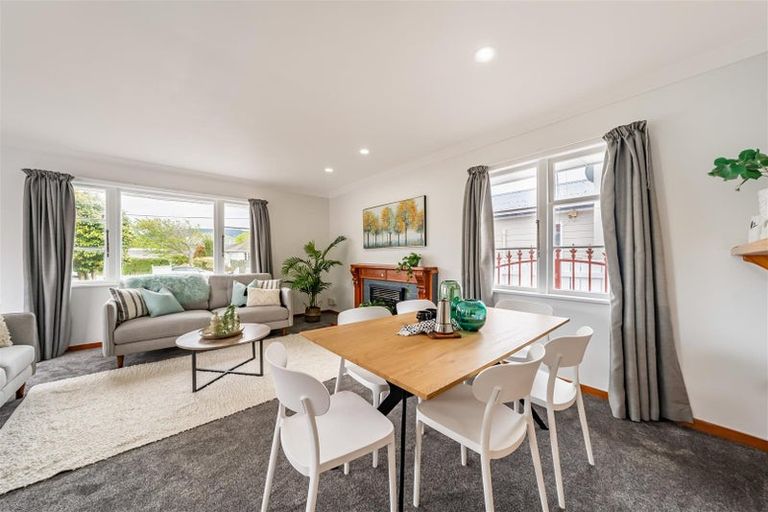 Photo of property in 54 Routley Crescent, Elderslea, Upper Hutt, 5018