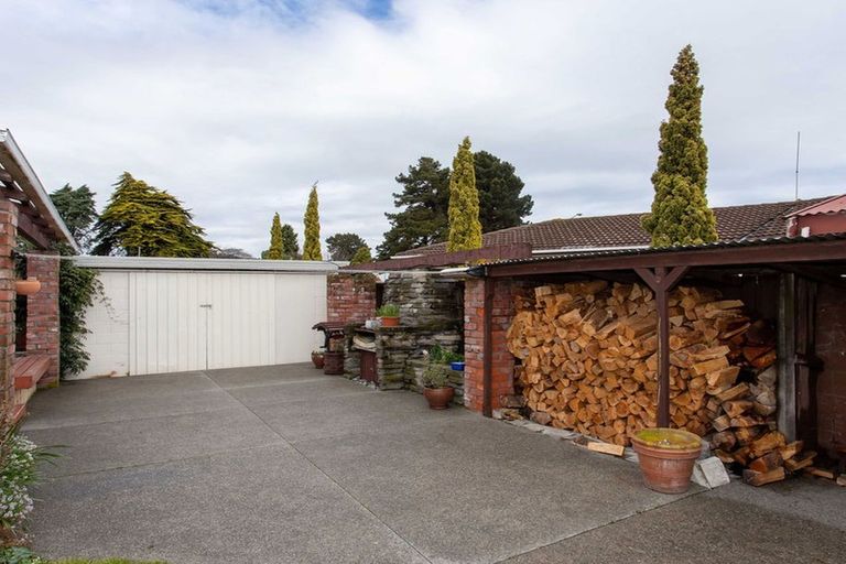 Photo of property in 107 Hay Street, Bromley, Christchurch, 8062