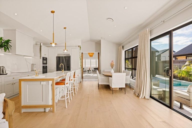 Photo of property in 11 Colpoma Close, Papamoa Beach, Papamoa, 3118