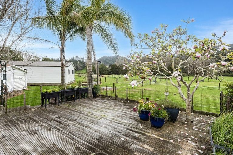 Photo of property in 386 Otaika Valley Road, Otaika, Whangarei, 0170