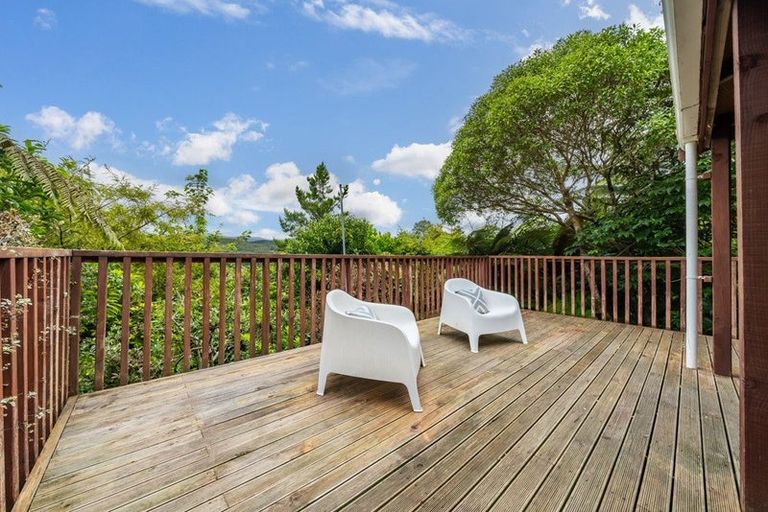 Photo of property in 39 Avro Road, Blue Mountains, Upper Hutt, 5371