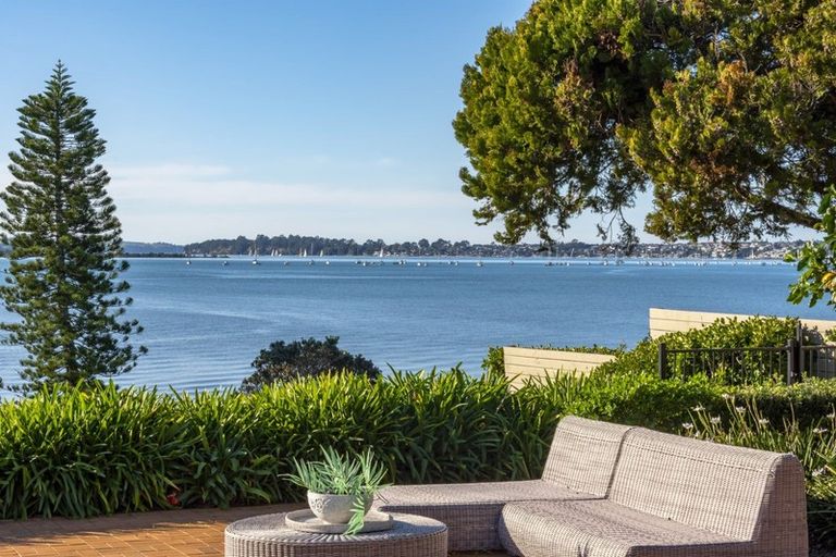 Photo of property in 32 Bramley Drive, Farm Cove, Auckland, 2012