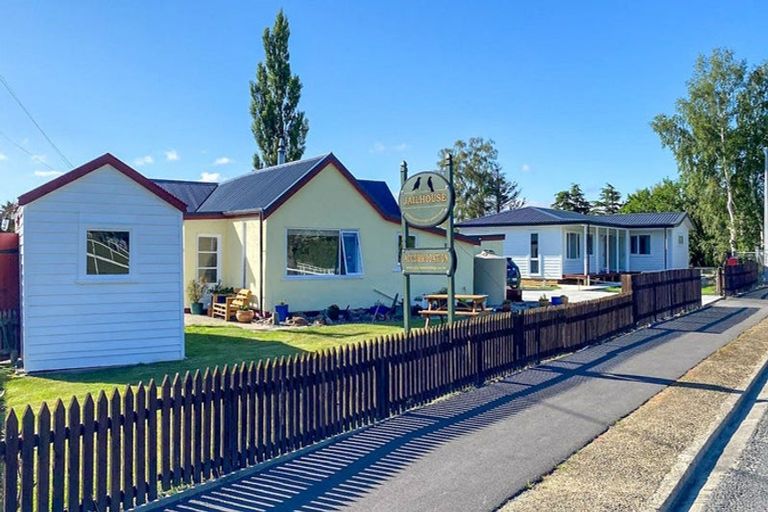 Photo of property in 6 Swansea Street, Middlemarch, 9597