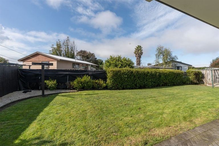 Photo of property in 14 Aldershot Place, Nawton, Hamilton, 3200