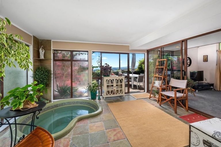 Photo of property in 2 Exeter Place, Tihiotonga, Rotorua, 3015