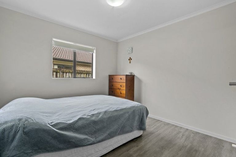 Photo of property in 92a Alfriston Road, Manurewa, Auckland, 2105