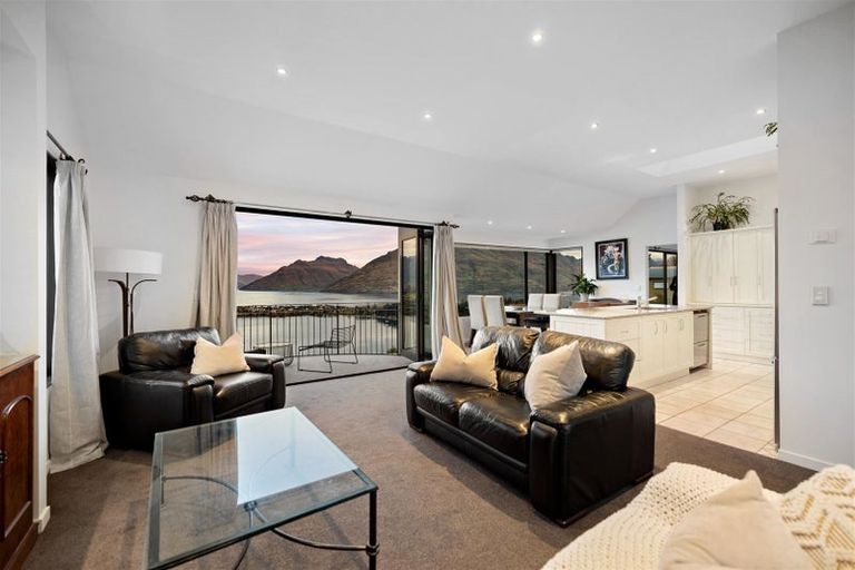 Photo of property in 94 Hensman Road, Queenstown, 9300