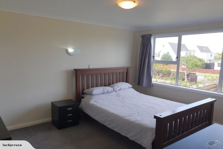 Photo of property in 19 Mahana Road, Paraparaumu Beach, Paraparaumu, 5032