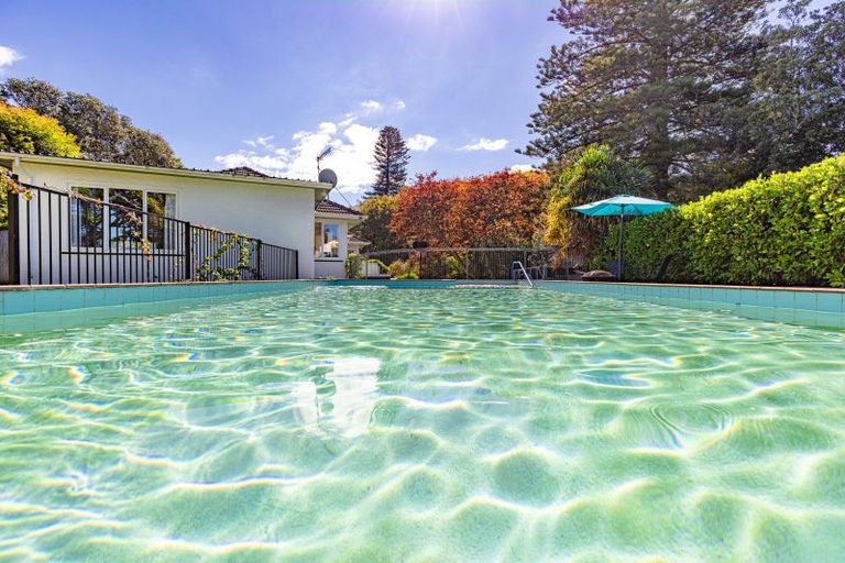Photo of property in 14 Oakland Avenue, Saint Johns Hill, Whanganui, 4500
