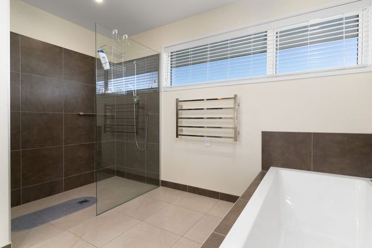 Photo of property in 11 Maple Grove, Solway, Masterton, 5810