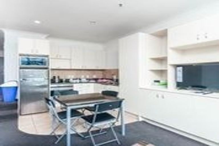 Photo of property in Terrace Garden Apartments, 12b/120 The Terrace, Wellington Central, Wellington, 6011