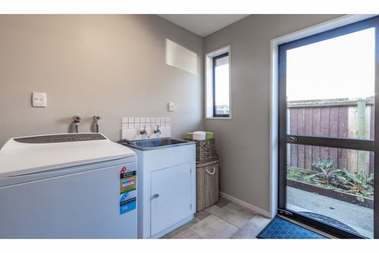 Photo of property in Carmichael Courts, 11/14 Wharenui Road, Upper Riccarton, Christchurch, 8041