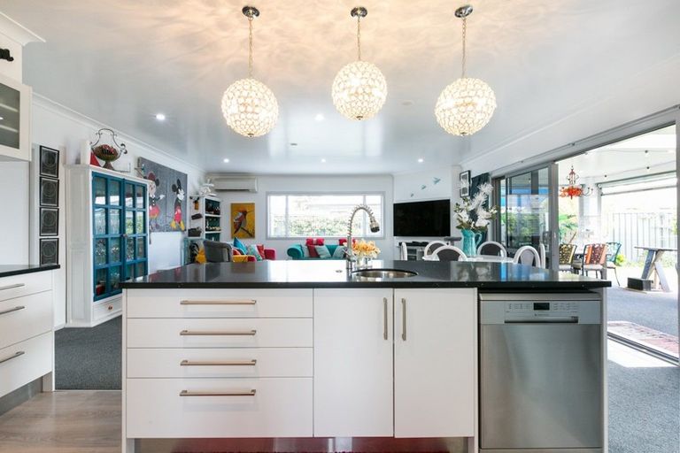 Photo of property in 8 Ohau Place, Poraiti, Napier, 4112