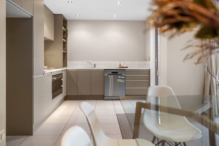 Photo of property in 37 Henley Green, Northwood, Christchurch, 8051