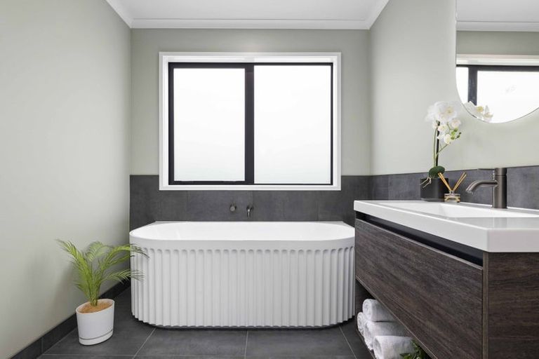 Photo of property in 17 Kirian Lane, Pollok, 2684