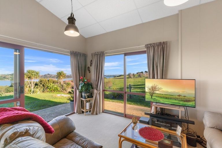 Photo of property in 145 Petley Road, Paparoa, 0571