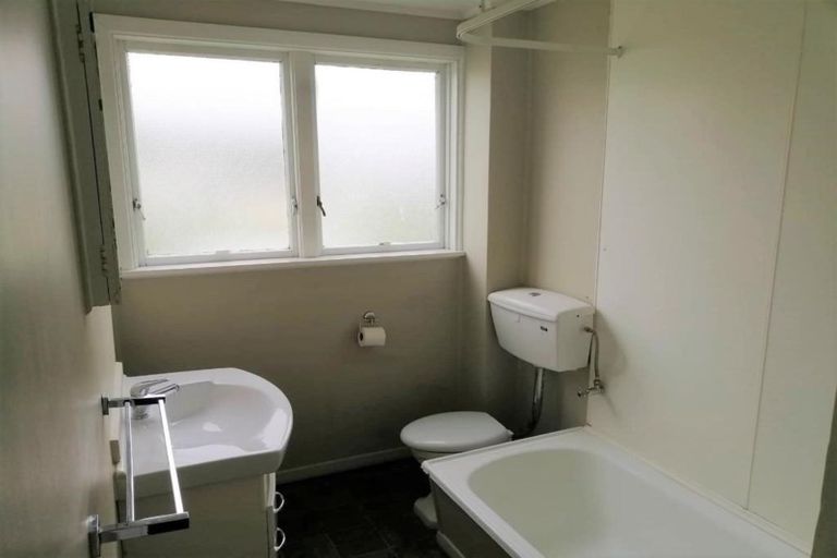 Photo of property in 106 Warspite Avenue, Cannons Creek, Porirua, 5024