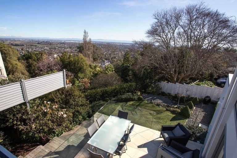 Photo of property in 1 Whisby Road, Cashmere, Christchurch, 8022