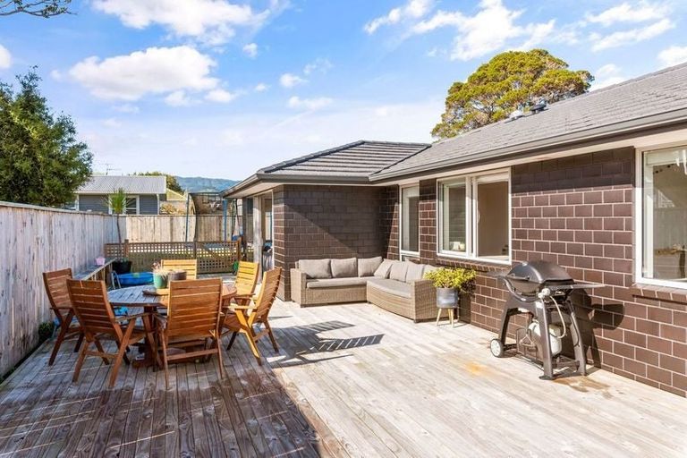 Photo of property in 7b Te Manuao Road, Otaki, 5512