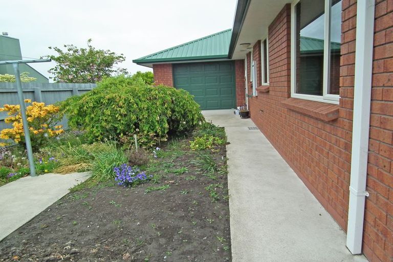 Photo of property in 14 Hannah Place, Holmes Hill, Oamaru, 9401