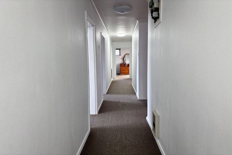 Photo of property in 42 Alamein Crescent, Onekawa, Napier, 4110