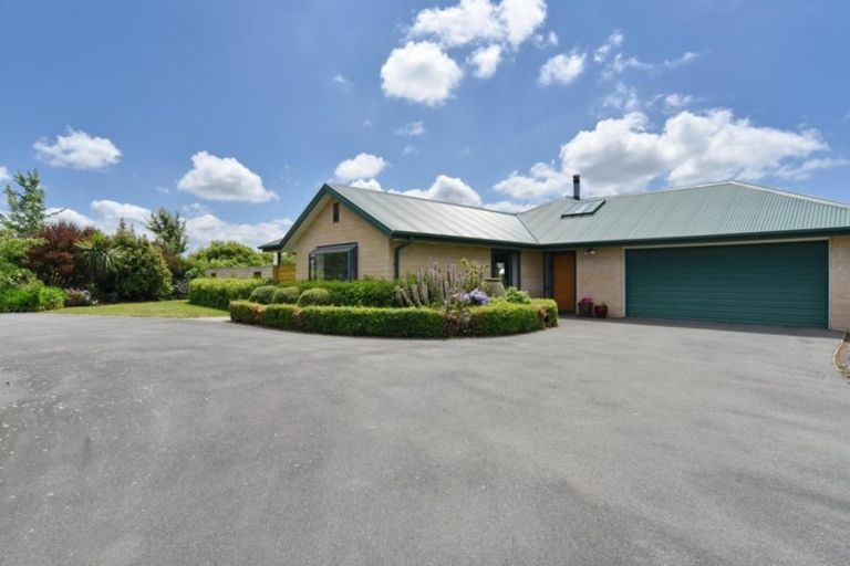 Photo of property in 10 Willowside Place, Amberley, 7410