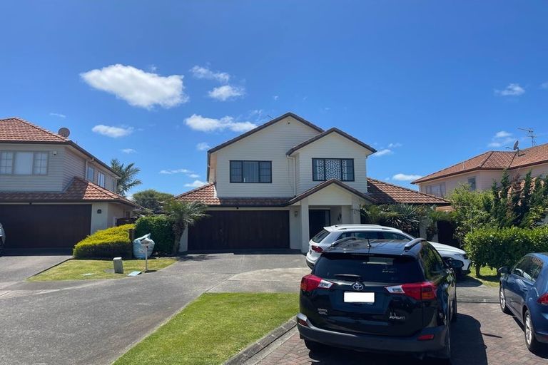 Photo of property in 9 Kalmore Place, Flat Bush, Auckland, 2016