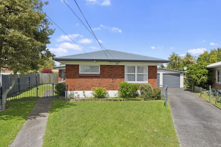 Photo of property in 22 Kingsley Street, St Andrews, Hamilton, 3200