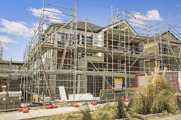 Photo of property in 28 Paripari Street, Flat Bush, Auckland, 2019