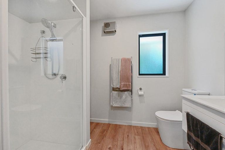 Photo of property in 11 Brownlee Drive, Moana, 7872