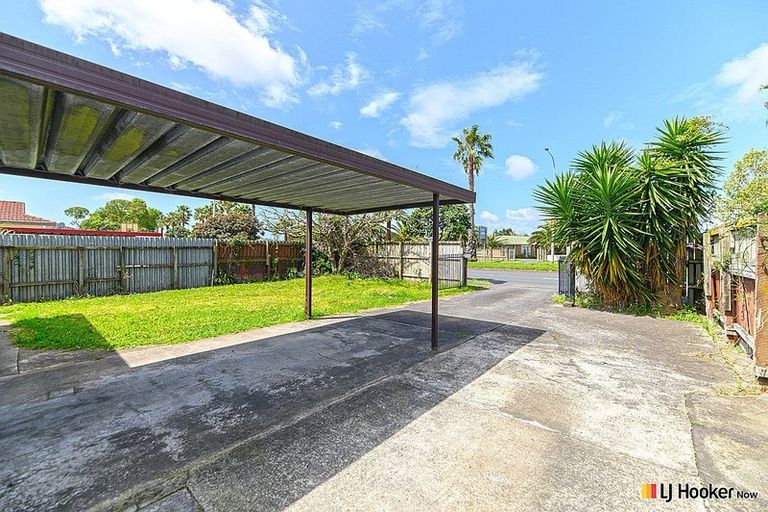 Photo of property in 2/190 Te Irirangi Drive, Flat Bush, Auckland, 2019