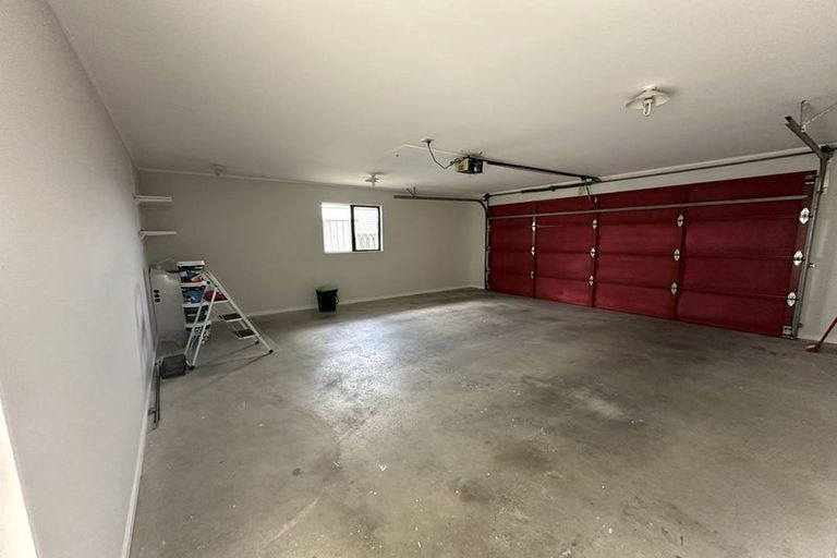 Photo of property in 5 Ian Jones Court, Flat Bush, Auckland, 2019