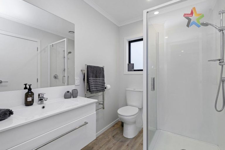 Photo of property in 428a Stokes Valley Road, Stokes Valley, Lower Hutt, 5019