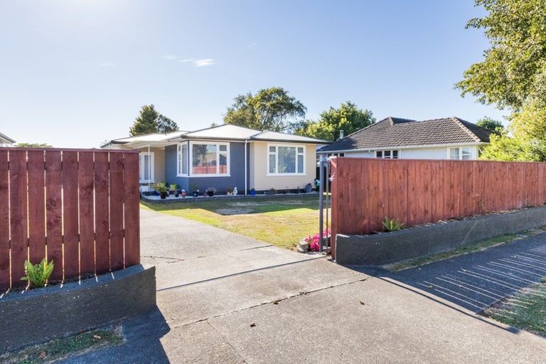 Photo of property in 33 Seddon Street, Takaro, Palmerston North, 4412