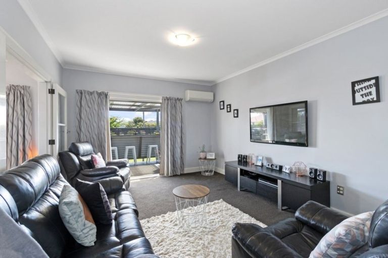 Photo of property in 48 Burwood Road, Burwood, Christchurch, 8083