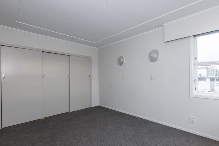 Photo of property in 16 Arnold Street, Onekawa, Napier, 4110