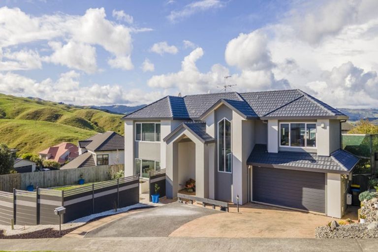 Photo of property in 12 Pendennis Point, Camborne, Porirua, 5026