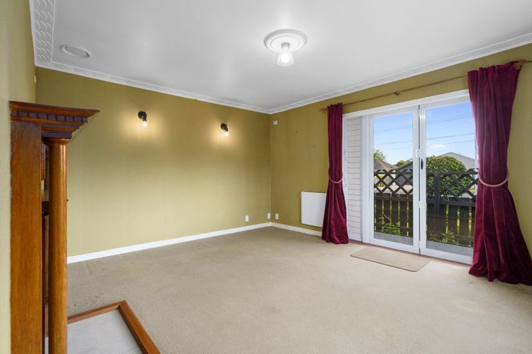 Photo of property in 97 Thornton Road, Cambridge, 3434