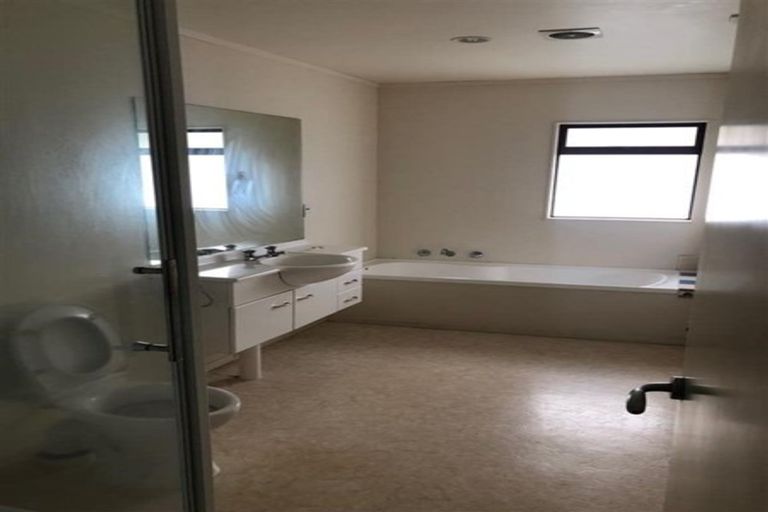 Photo of property in 100 Matakana Valley Road, Matakana, Warkworth, 0985