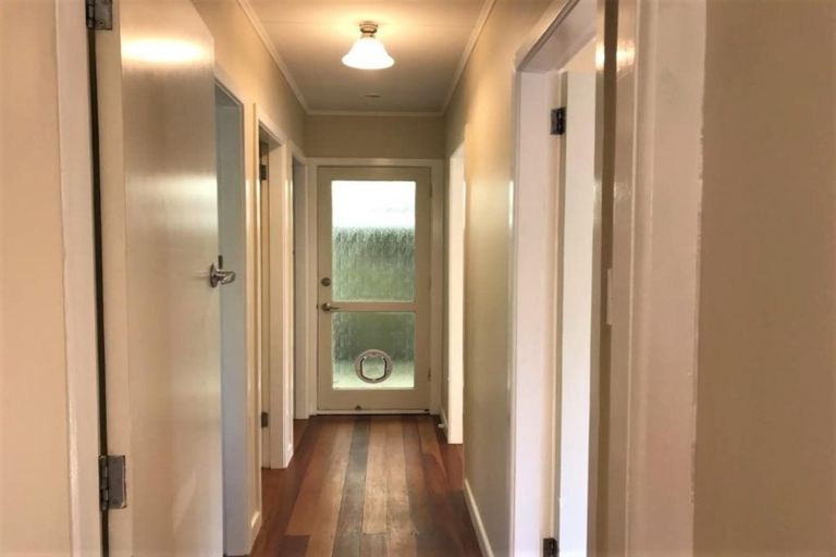 Photo of property in 40 Govett Avenue, Frankleigh Park, New Plymouth, 4310