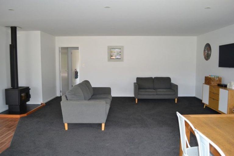 Photo of property in 12b Sussex Street, Weston, Oamaru, 9401