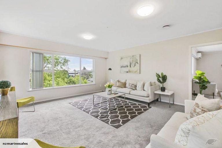 Photo of property in 36 Portman Road, Mount Wellington, Auckland, 1060