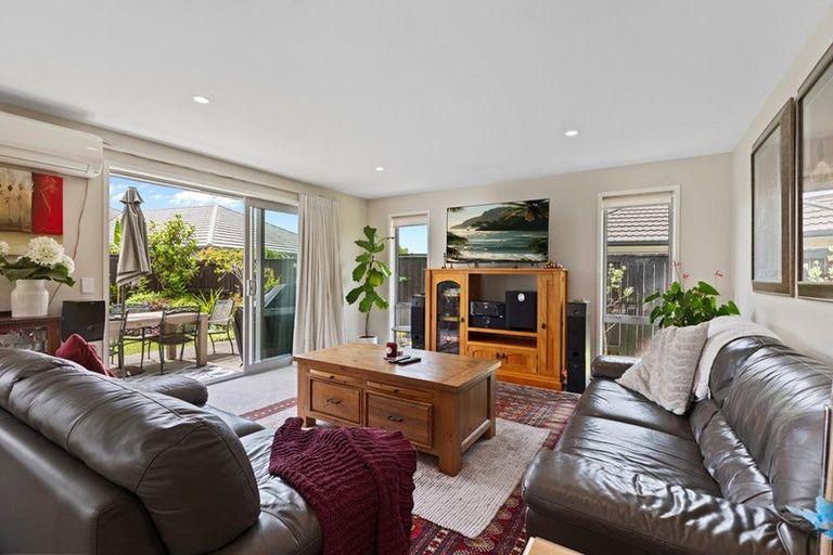 Photo of property in 128 Puhirake Crescent, Pyes Pa, Tauranga, 3112